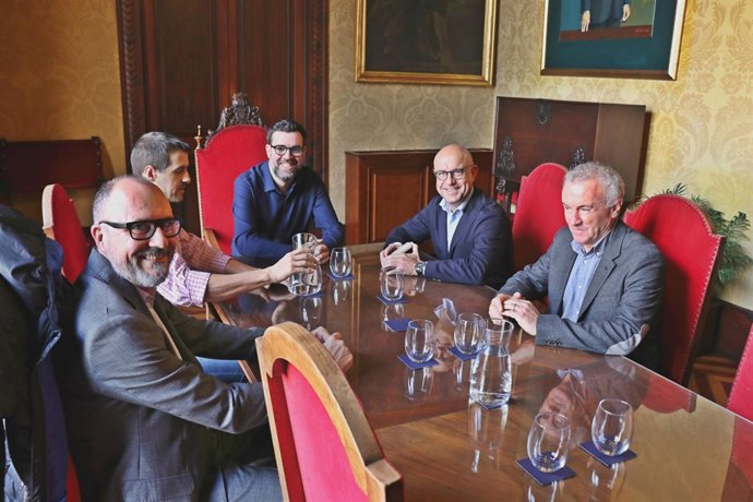 El alcalde de Palma, Antoni Noguera, en la directiva de los Auditores