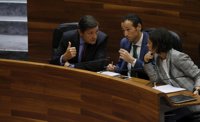 Fernández responde al PP que el tratamiento fiscal para las empresas familiares es similar al de otras CCAA