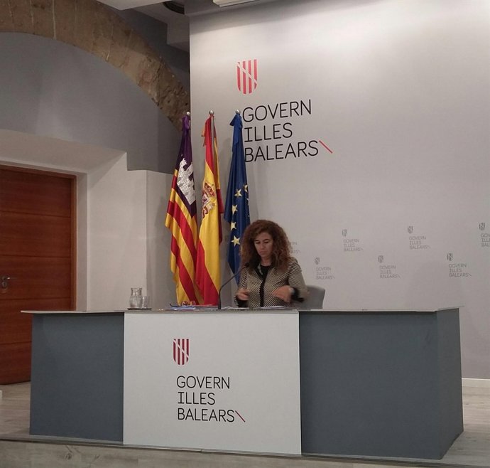 Portavoz Govern, Pilar Costa