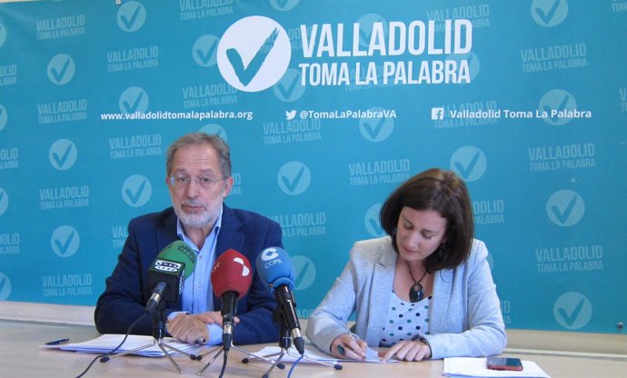 Los concejales de VTLP Manuel Saravia y María Sánchez. 2-11-2018