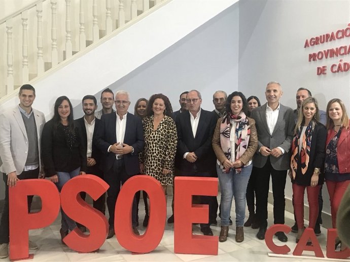 Jiménez Barrios con la candidatura de Cádiz para el 2 de diciembre