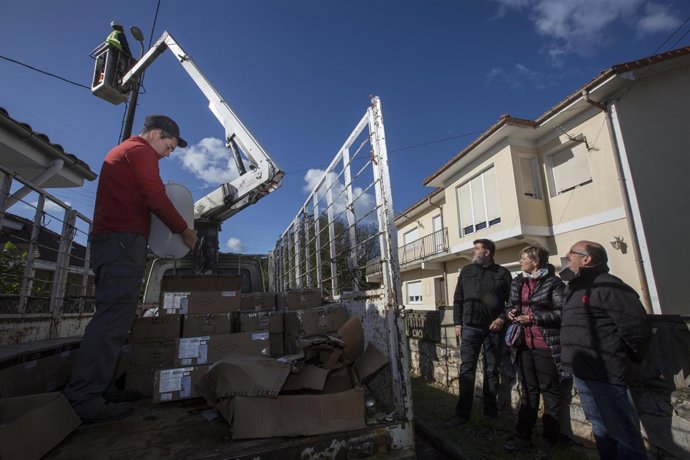 Visita a los trabajos de renovación del alumbrado público