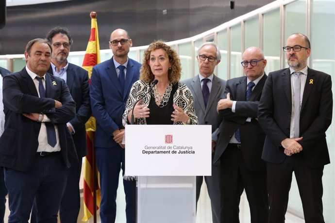 La consellera Ester Capella en visitar l'edifici judicial de Lleida