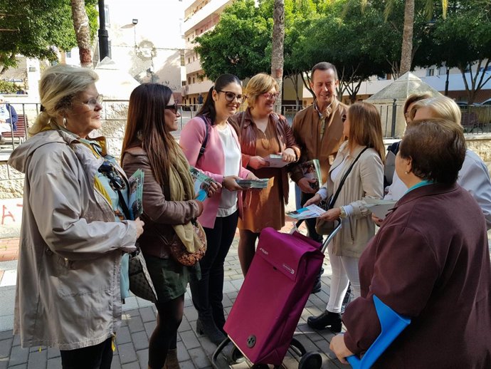 La candidata del PSOE por Almería, Noemí Cruz, en un acto de pre campaña