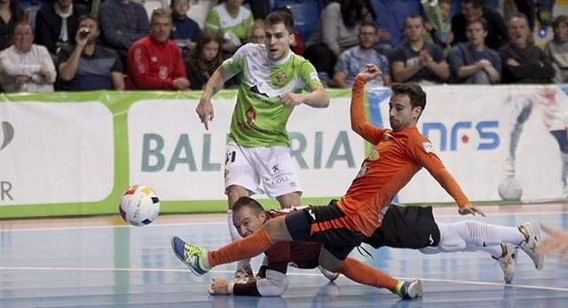 El Palma Futsal solventa su encuentro ante el Ribera Navarra