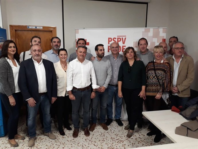 Jose Muñoz en un encuentro con militantes de la Marina Baixa