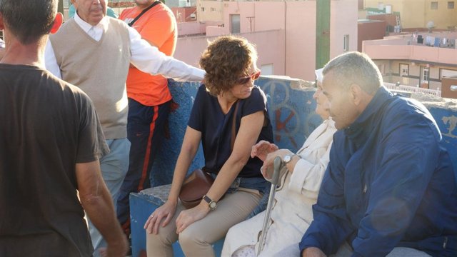 Visita del PSOE al barrio de La Cañada de Melilla