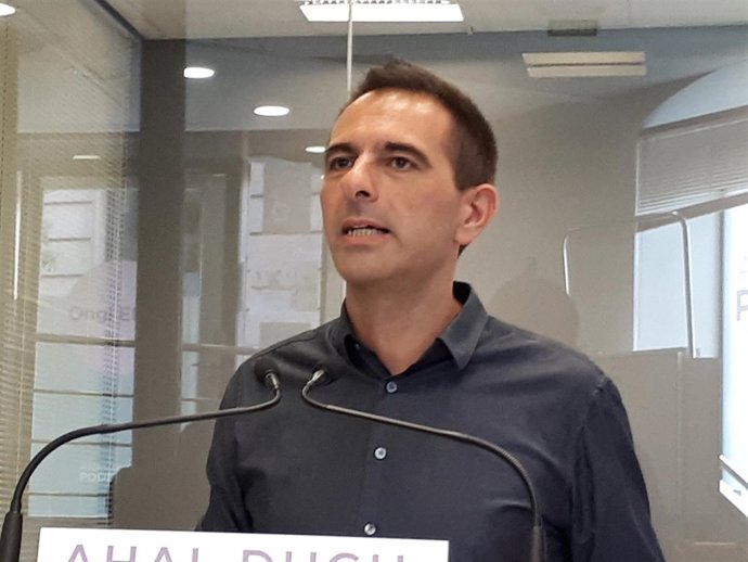 Comparecencia en Bilbao de Andeka Larrea