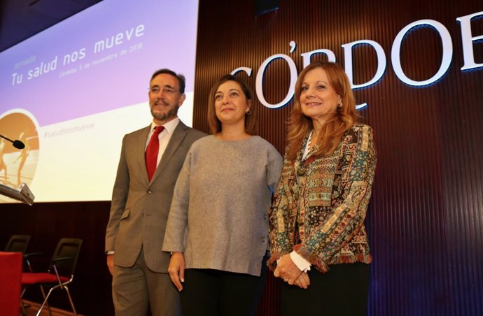Álvarez (dcha.) con Ambrosio y López en Córdoba