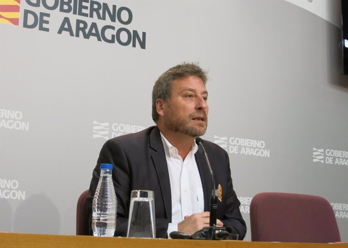 El Consejero Del Gobierno De Aragón, José Luis Soro