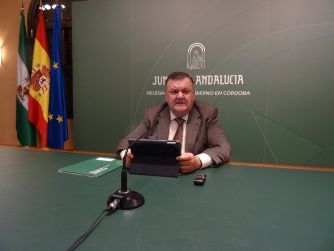 El delegado de Agricultura, Desarrollo Rural y Pesca, Francisco Zurera