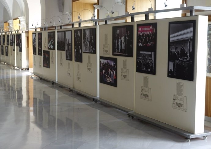Exposición fotográfica de Europa Press sobre los 40 años de Constitución