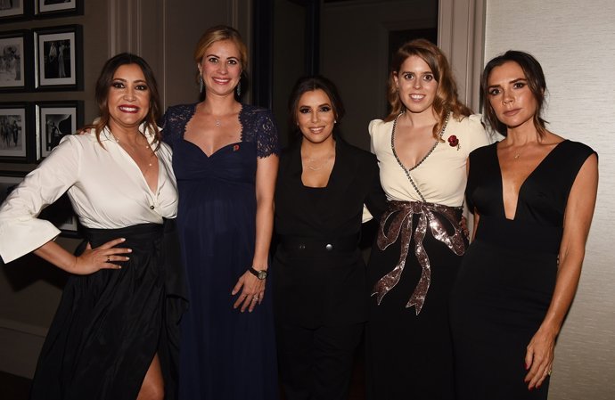 Eva Longoria y Victoria Beckham se reencuentran en la Global Gift Gala