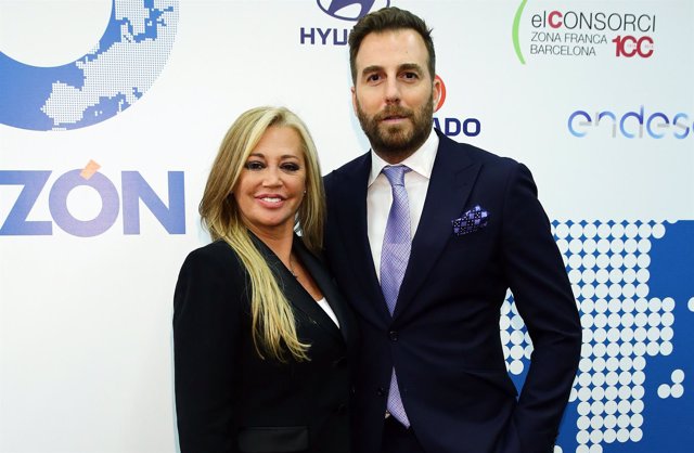 BELÉN ESTEBAN Y RAÚL PRIETO EN EL 20 ANIVERSARIO DE LA RAZÓN