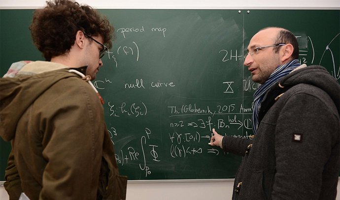 Profesor universitario