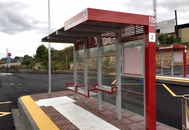 Entra en funcionamiento el conjunto de paradas de autobús interurbano de Inca-Llevant con aparcamiento público