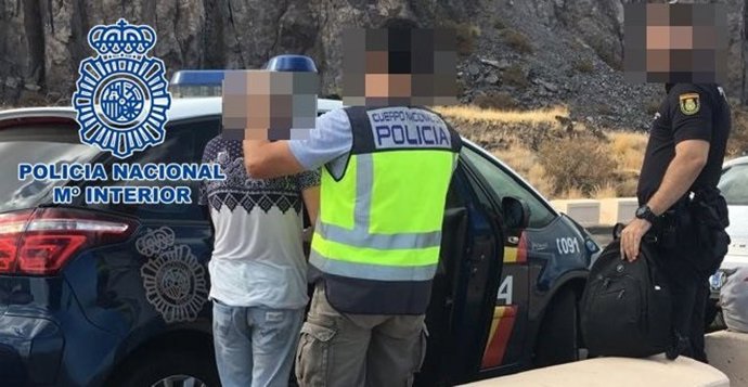 Detenido en Granada por robos un hombre que no entró en la cárcel tras permisos