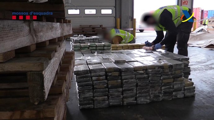 Hallan una tonelada de cocaína en el Puerto de Barcelona