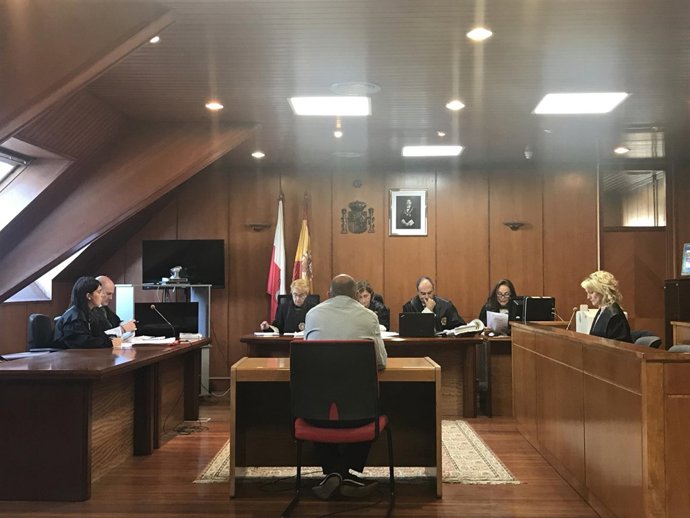 Juicio a acusado de abuso sexual a hija de su pareja en la Audiencia
