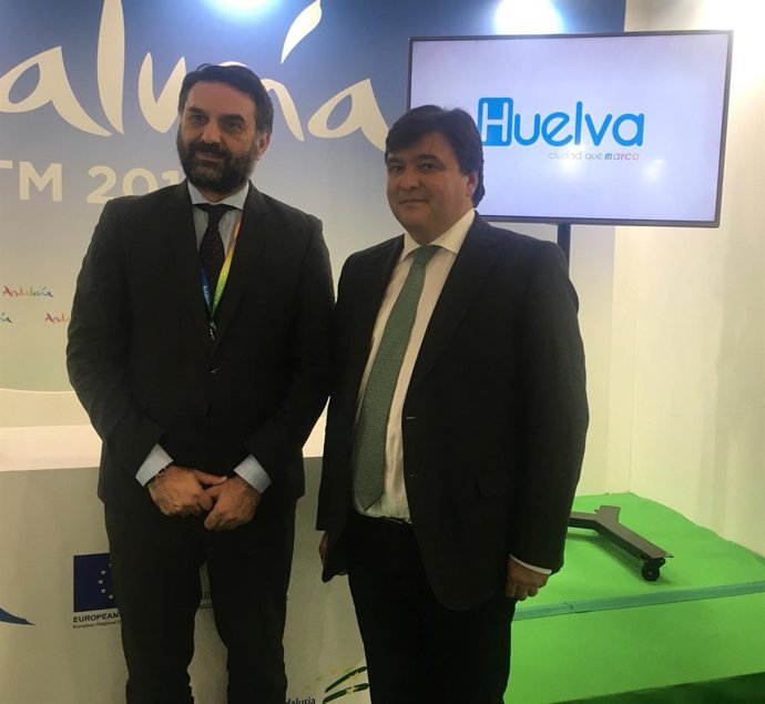 El consejero de Turismo, en un acto de Huelva en la WTM