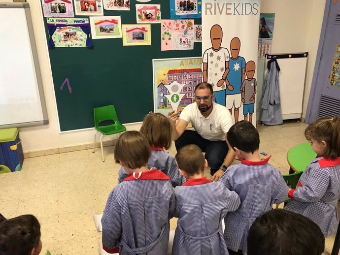 Charla de Rivekids en una escuela infantil