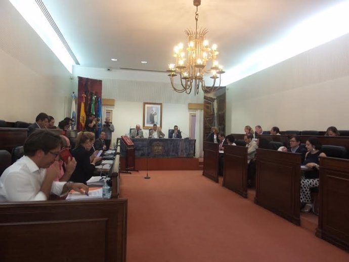 Pleno de Diputación de Huelva del mes de octubre.