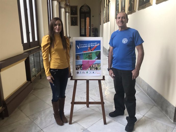 Presentación de la V Travesía Senderista en Málaga capital