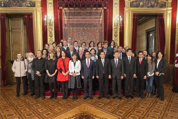 Autoridades y personas residentes en Navarra y vinculadas con Japón