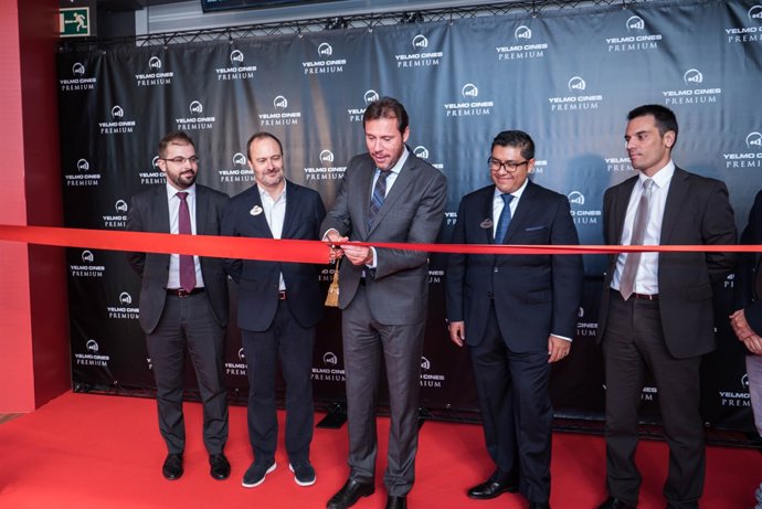 Yelmo Cines Premium Vallsur