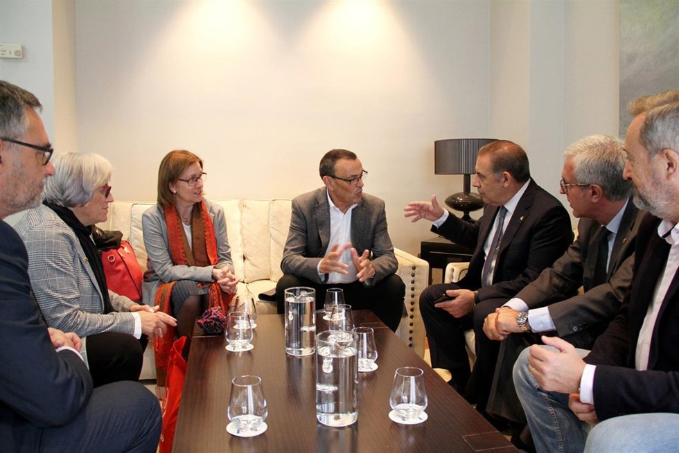 Caraballo se reúne con responsables institucionales de Tarragona.