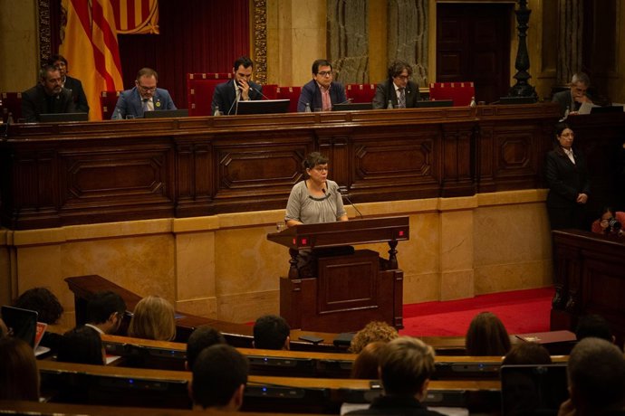 Quim Torra comparece en el pleno del Parlament