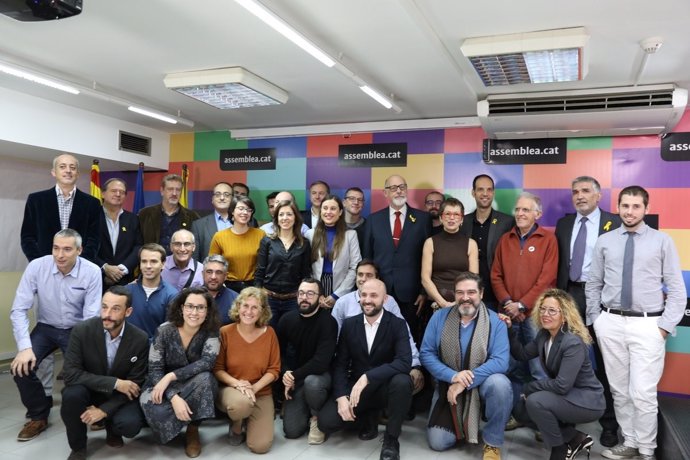 Els 40 candidats a les primàries per a candidatura independentista a Barcelona