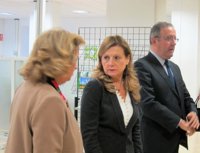 La consejera de Salud aboga por la colaboración ciudadana para poner fin a las agresiones contra el personal sanitario