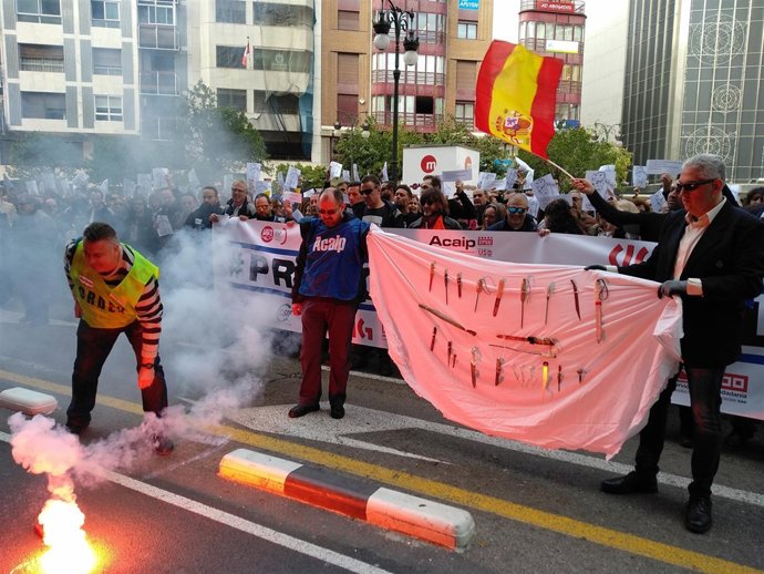 Protesta de trabajadores de prisiones en València
