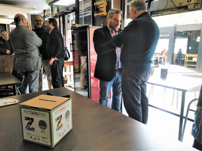 Soro en la inauguración de la ruta inaugural del XXIV Concurso de Tapas.