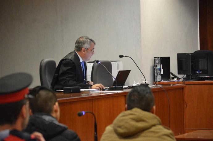 Juicio a dos acusados de agresión sexual a una chica en Vielha (Lleida)