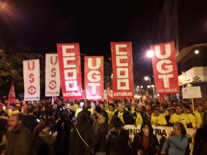 Manifestación contra el cierre de Alcoa en Avilés