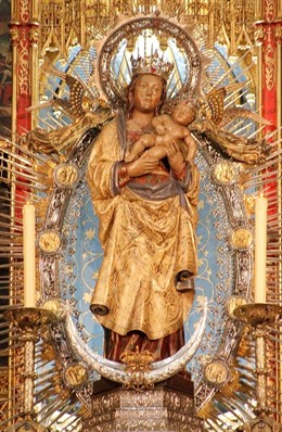 Virgen de la Almudena