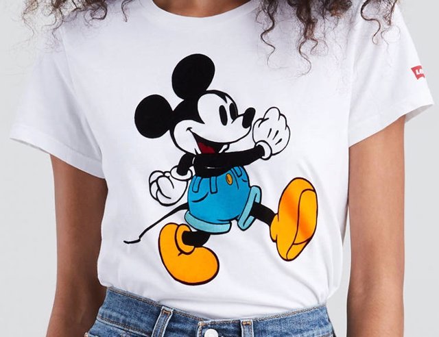 Mickey Mouse cumple 90 años y las marcas le rinden homenaje