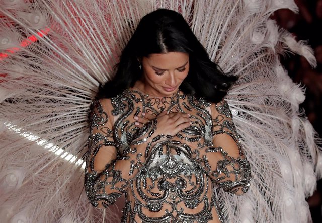 Model Adriana Lima presents a creation during the 2018 Victoria's Secret Fashion