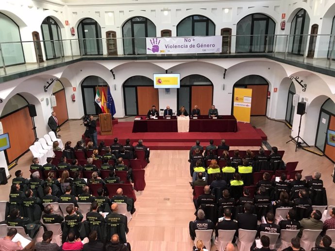 Jornadas en Badajoz de formación contra la violencia de género