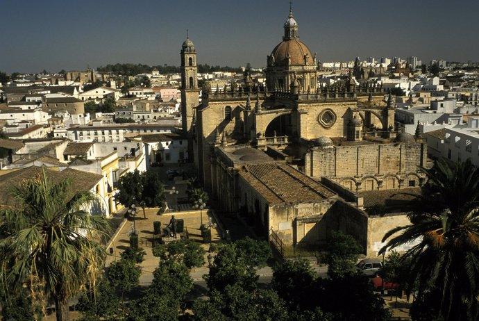 Casco antiguo y catedral de la ciudad de Jerez de la Frontera.