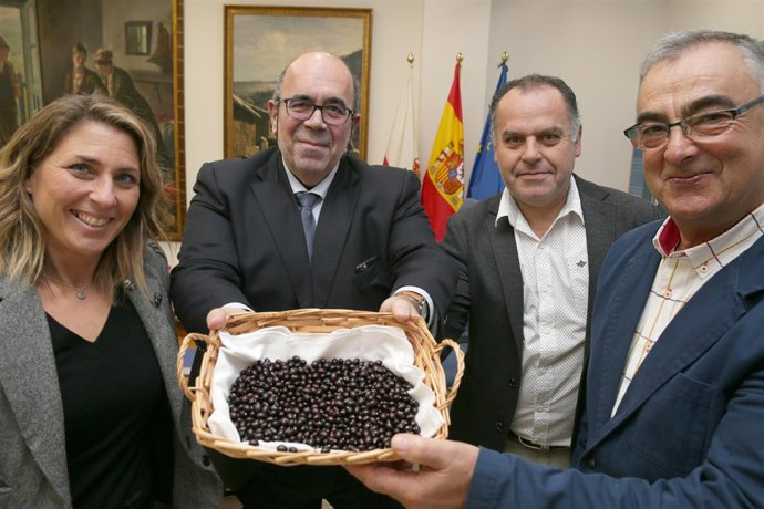 Presentación de la Feria de la Alubia y la Hortaliza de Casar de Periedo