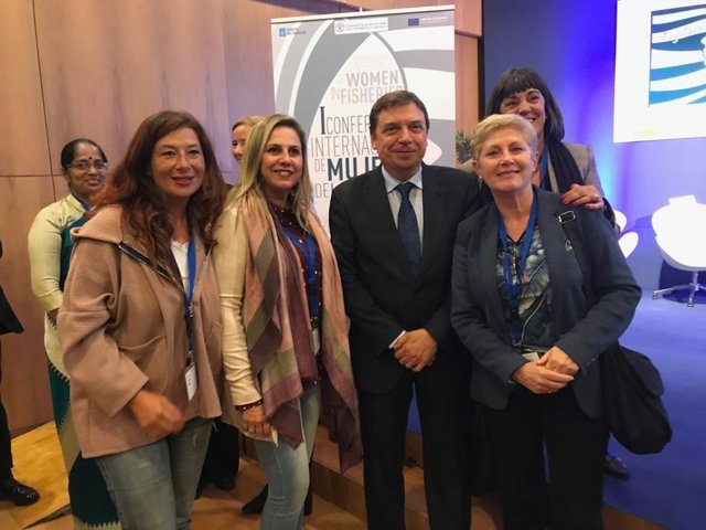 Margarita Pérez y Luis Planas, en Santiago de Compostela.