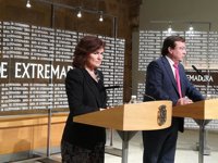Carmen Calvo subraya la "comprensión" y "compromiso" del Gobierno con los "problemas" de Extremadura
