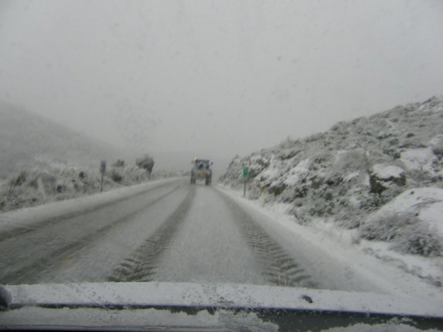 Carretera de la provincia de Granada afectada por la nieve
