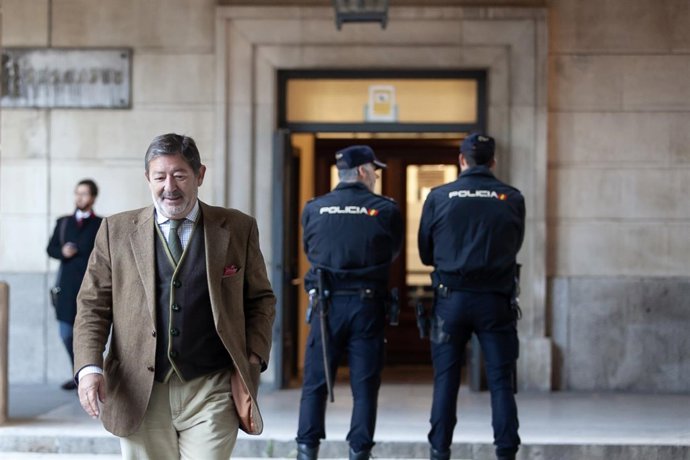 Francisco Javier Guerrero acude al juicio de los ERE en la Audiencia Provincial