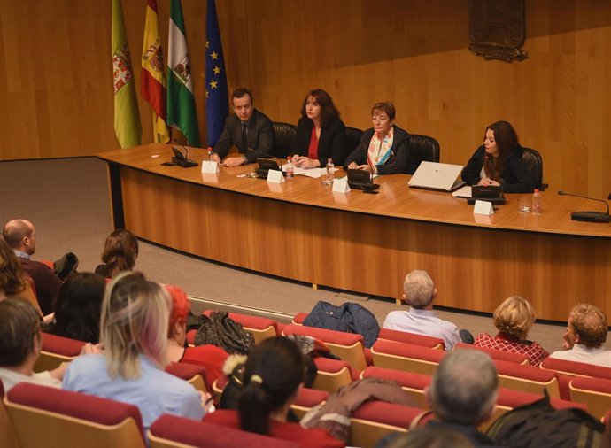 Mesa por los derechos de la infancia y la adolescencia