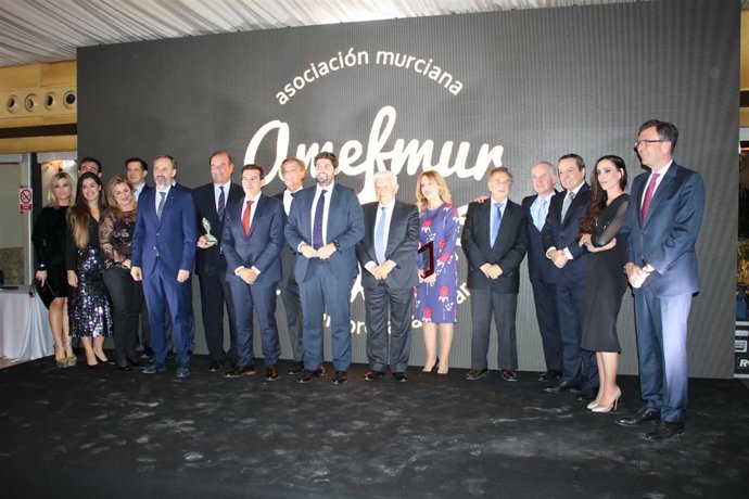 El presidente de la Comunidad, Fernando López Miras