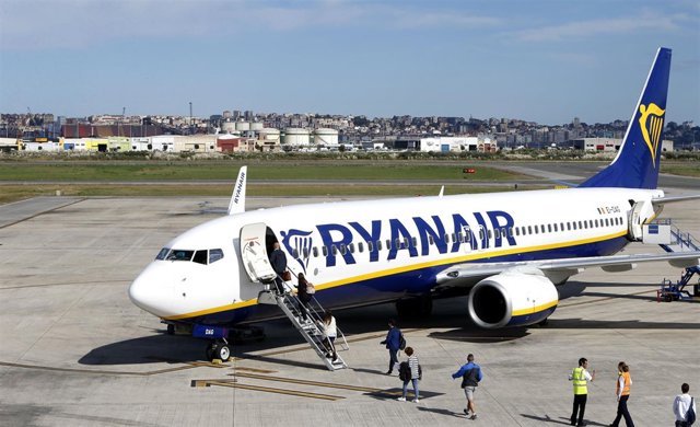 Ryanair recibe 671 inspecciones en cuatro años para controlar si cumple con sus viajeros en caso de cancelaciones